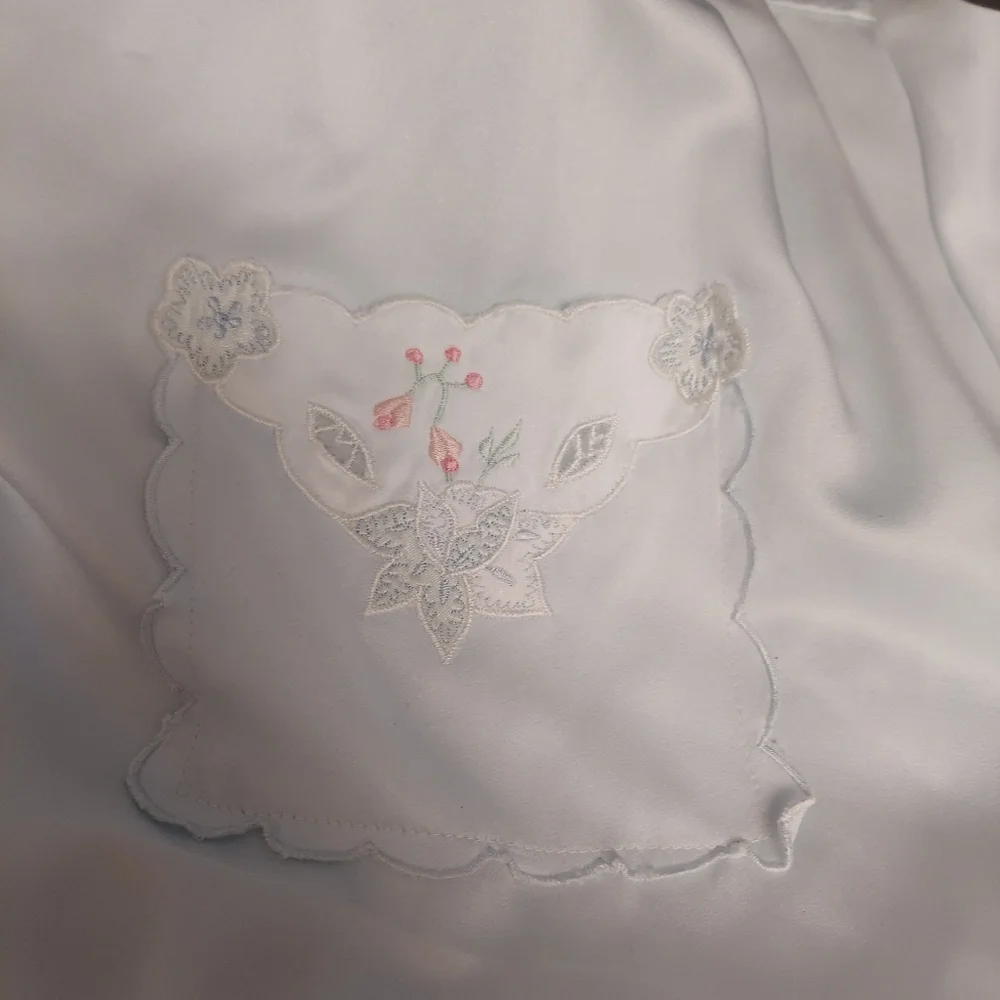 Sara Beth Women's Vintage Feminine Blue satin Embroidered Pajama Set, Medium - Picture 3 of 6